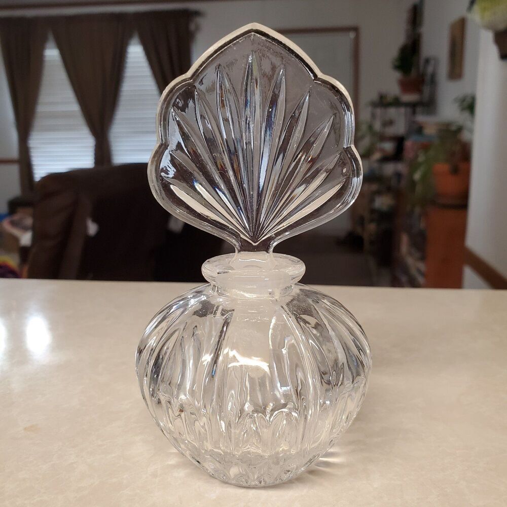 Royal Highlights by Princess House Round Perfume Bottle & Stopper